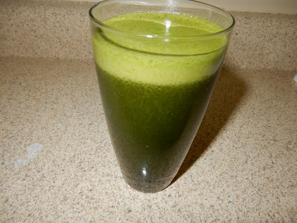 Blood-Kale-Juice-Glass